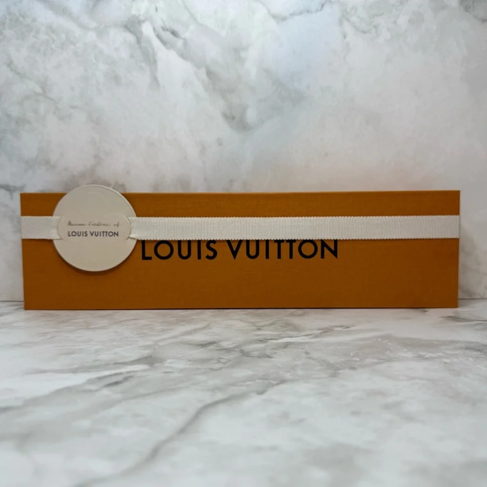 Authentic Louis Vuitton “Le Chocolat – Maxime Frédéric” Gift Box with Ribbon